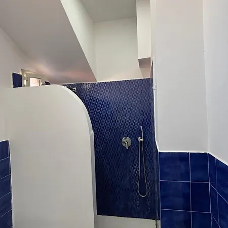 Ah Luxury סורנטו