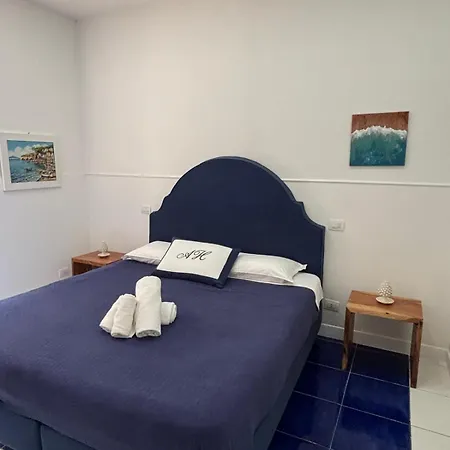 Ah Luxury Bed & Breakfast 4*